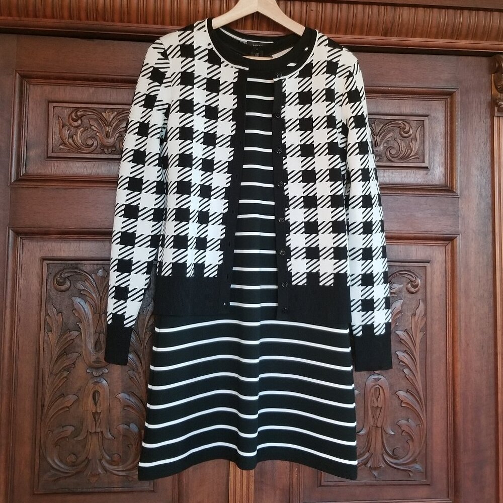 NWT Ann Taylor Houndstooth Cardigan